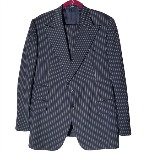 Men’s Gucci Suit - Picture 1 of 14